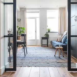 https://gorgeous-and-stylish-place-for-two-in-hip-west.ihotelsrotterdam.com