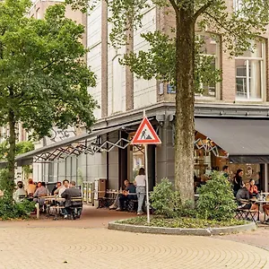 https://liev-amsterdam-cozy-boutique-suite-in-the-pijp.zandvoort-hotels.com